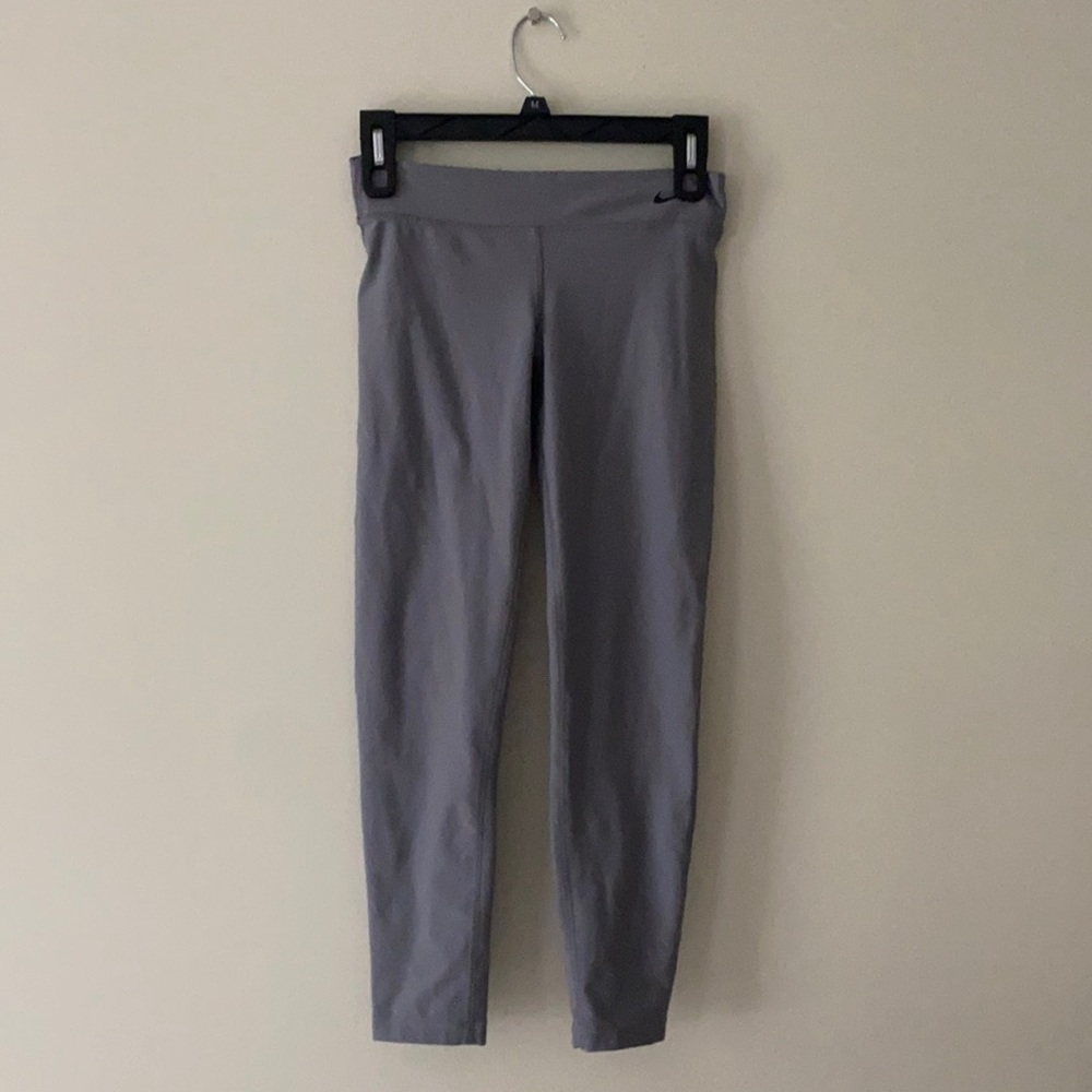 Nike cropped leggings
